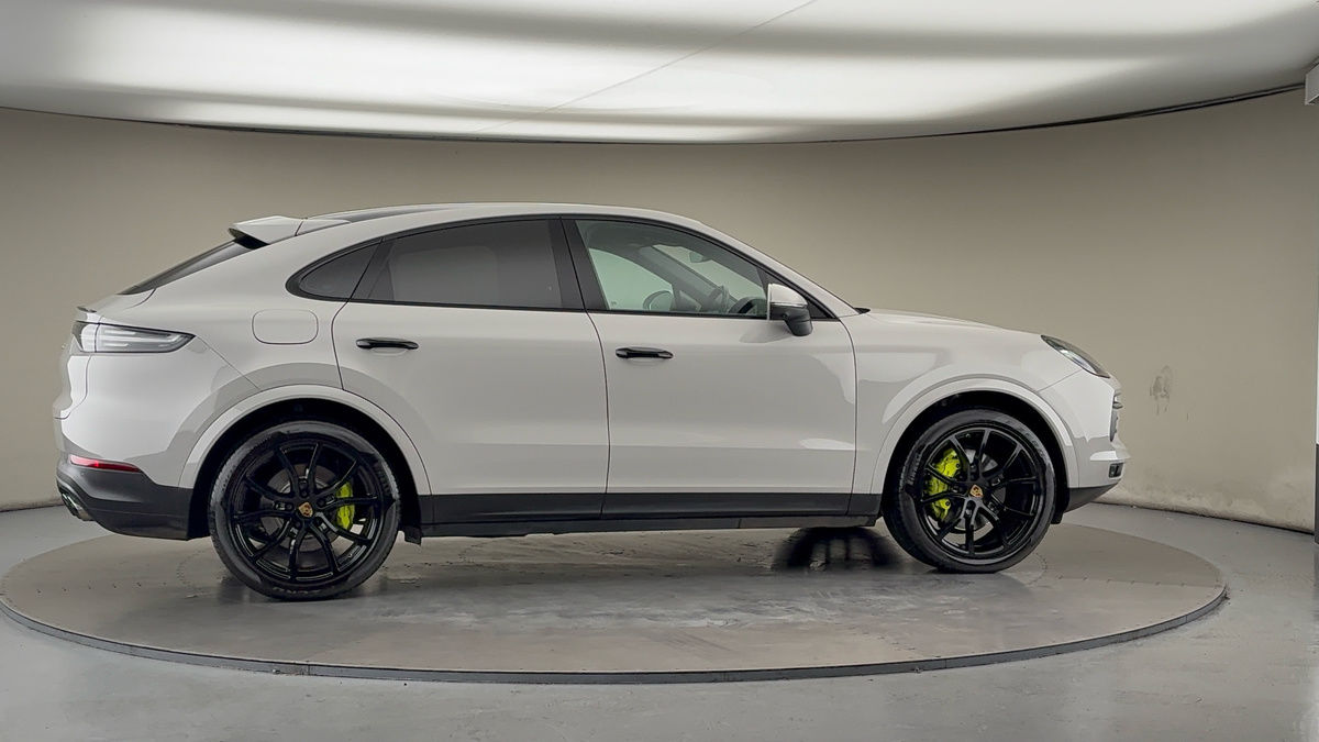 Used Porsche Cayenne 2020 for sale - 76725454: Photo 40