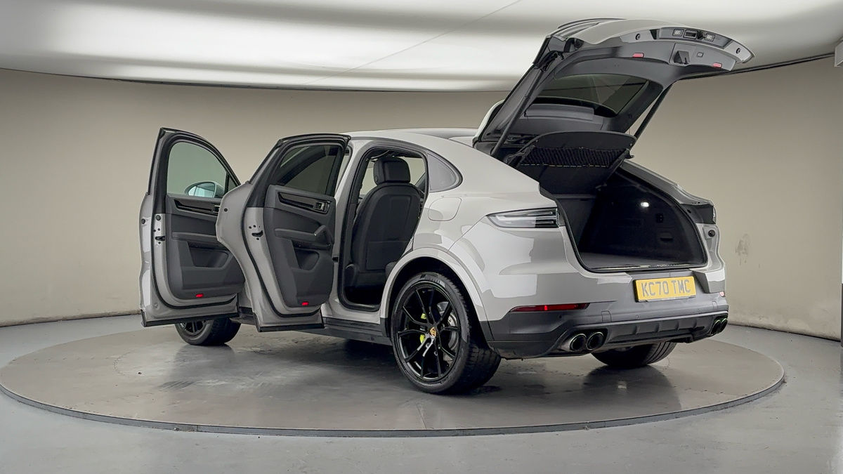 Used Porsche Cayenne 2020 for sale - 76725454: Photo 46