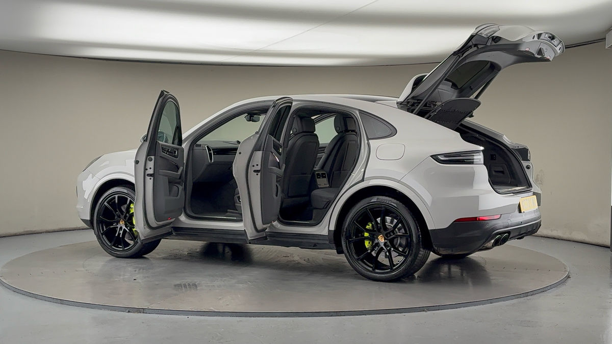 Used Porsche Cayenne 2020 for sale - 76725454: Photo 48