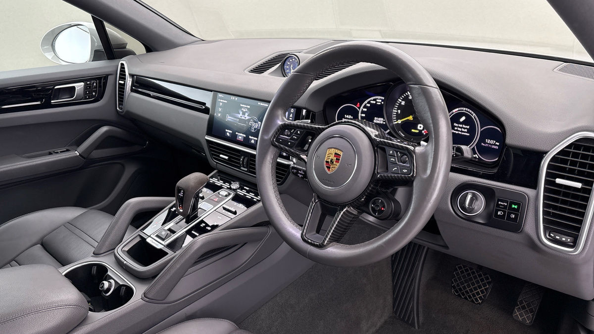 Used Porsche Cayenne 2020 for sale - 76725454: Photo 5