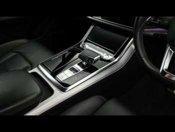 Used Audi Q7 2020 for sale - 75010544: Photo