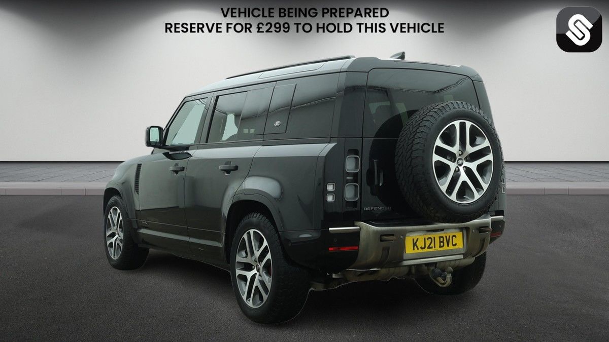 Used Land Rover Defender 110 2021 for sale - 78111597: Photo 3