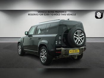 Used Land Rover Defender 110 2021 for sale - 78111597: Photo