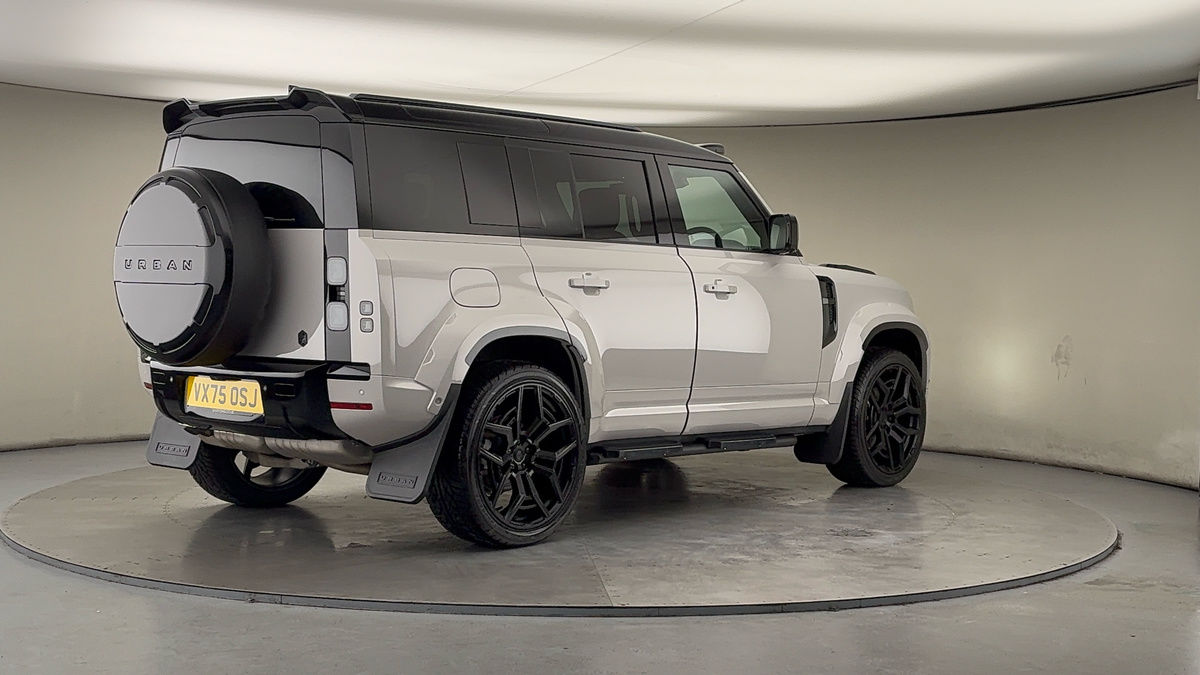 Used Land Rover Defender 2025 for sale - 77632335: Photo 21