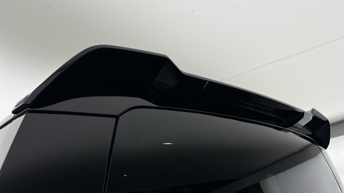 Used Land Rover Defender 2025 for sale - 77632335: Photo 30