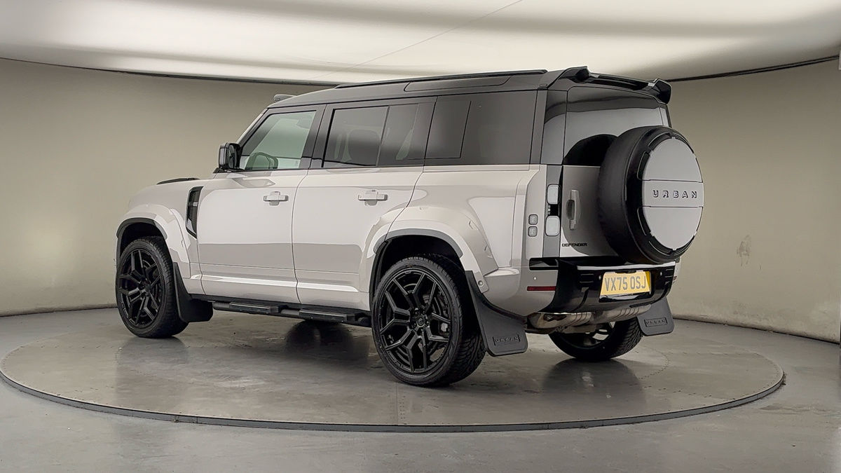 Used Land Rover Defender 2025 for sale - 77632335: Photo 32