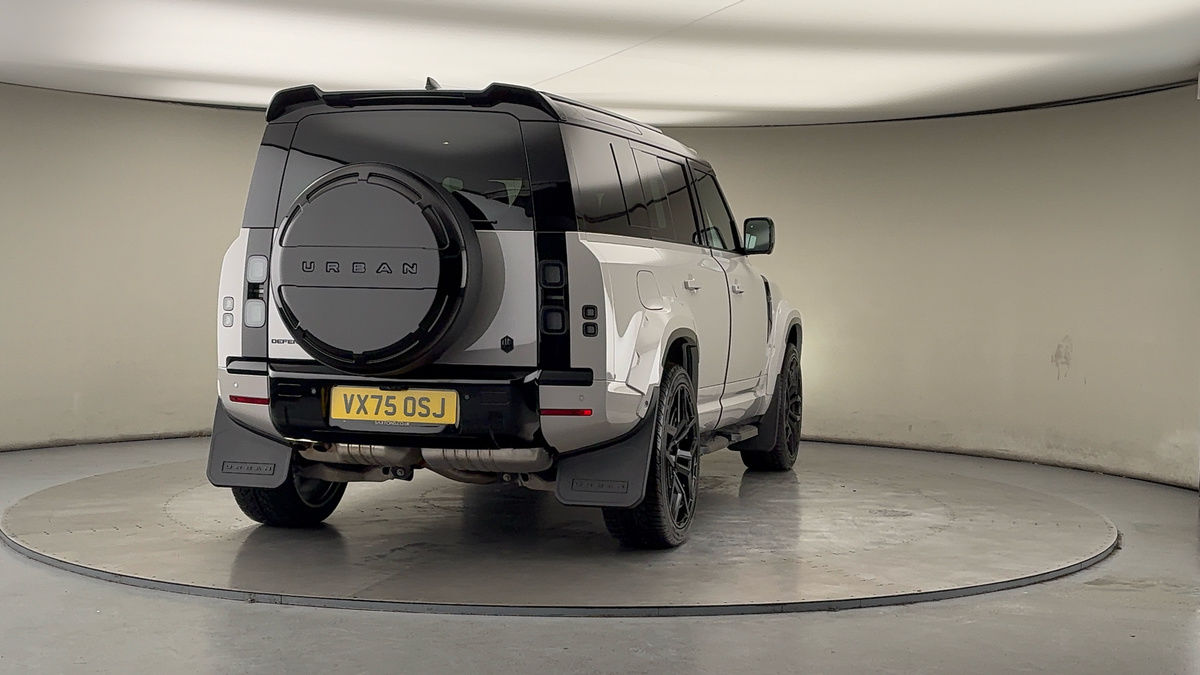 Used Land Rover Defender 2025 for sale - 77632335: Photo 47