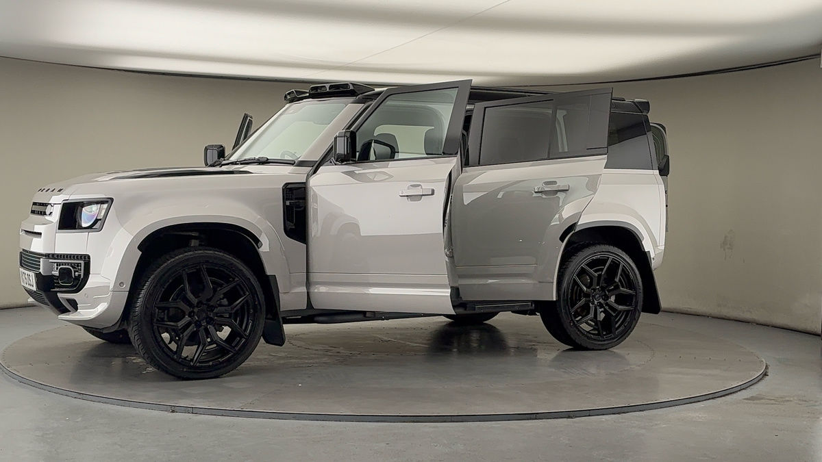 Used Land Rover Defender 2025 for sale - 77632335: Photo 55