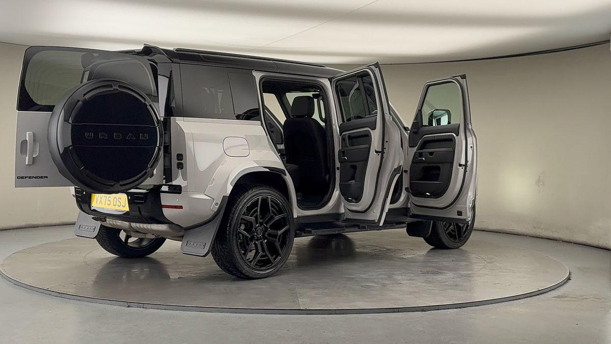 Used Land Rover Defender 2025 for sale - 77632335: Photo 65