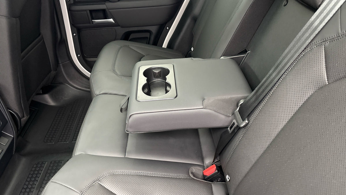 Used Land Rover Defender 2025 for sale - 77632335: Photo 9