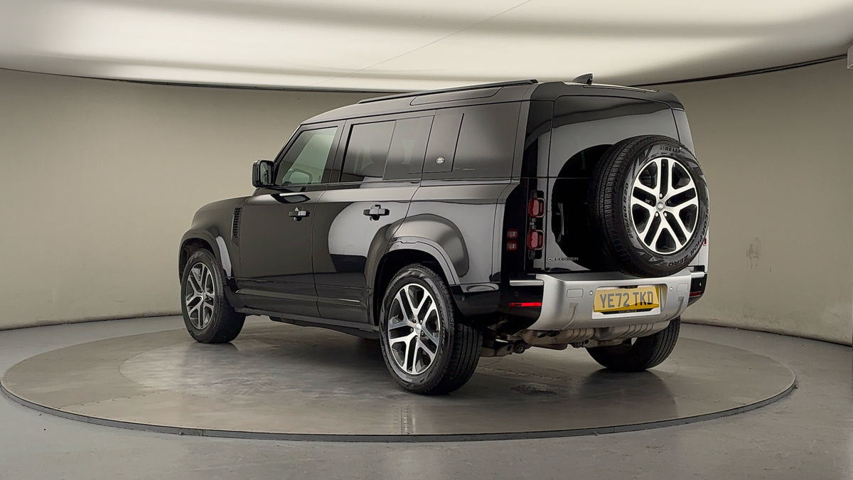 Used Land Rover Defender 110 2022 for sale - 76740960: Photo 2