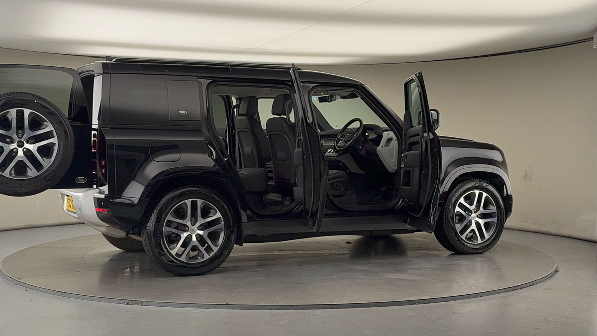 Used Land Rover Defender 110 2022 for sale - 76740960: Photo 57