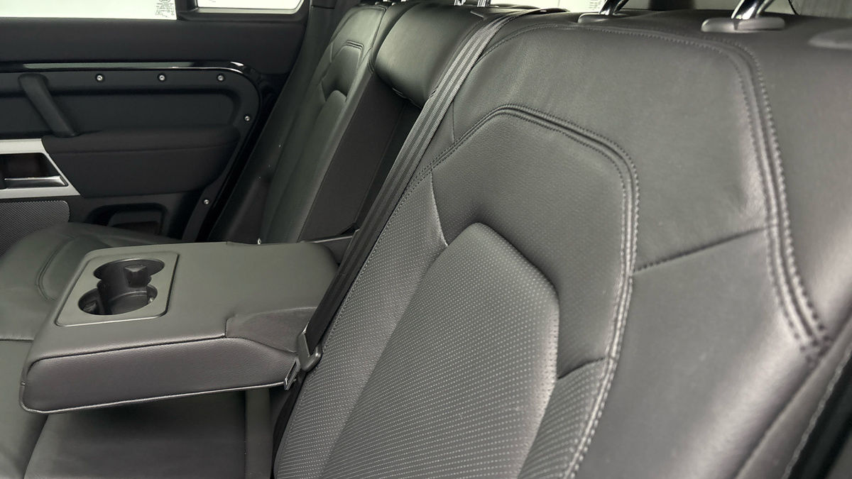 Used Land Rover Defender 110 2022 for sale - 76740960: Photo 9