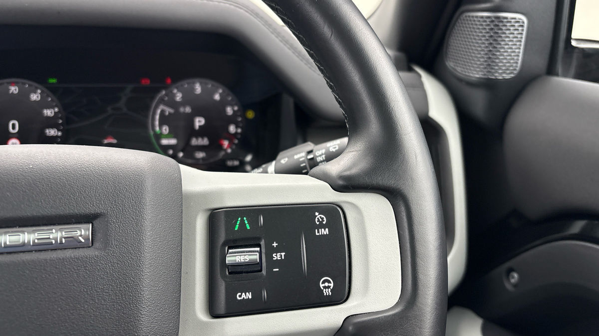 Used Land Rover Defender 2024 for sale - 77953693: Photo 14