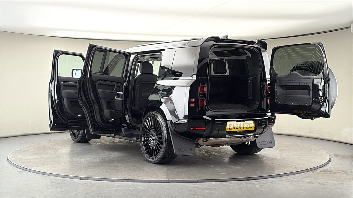 Used Land Rover Defender 2024 for sale - 77953693: Photo 23