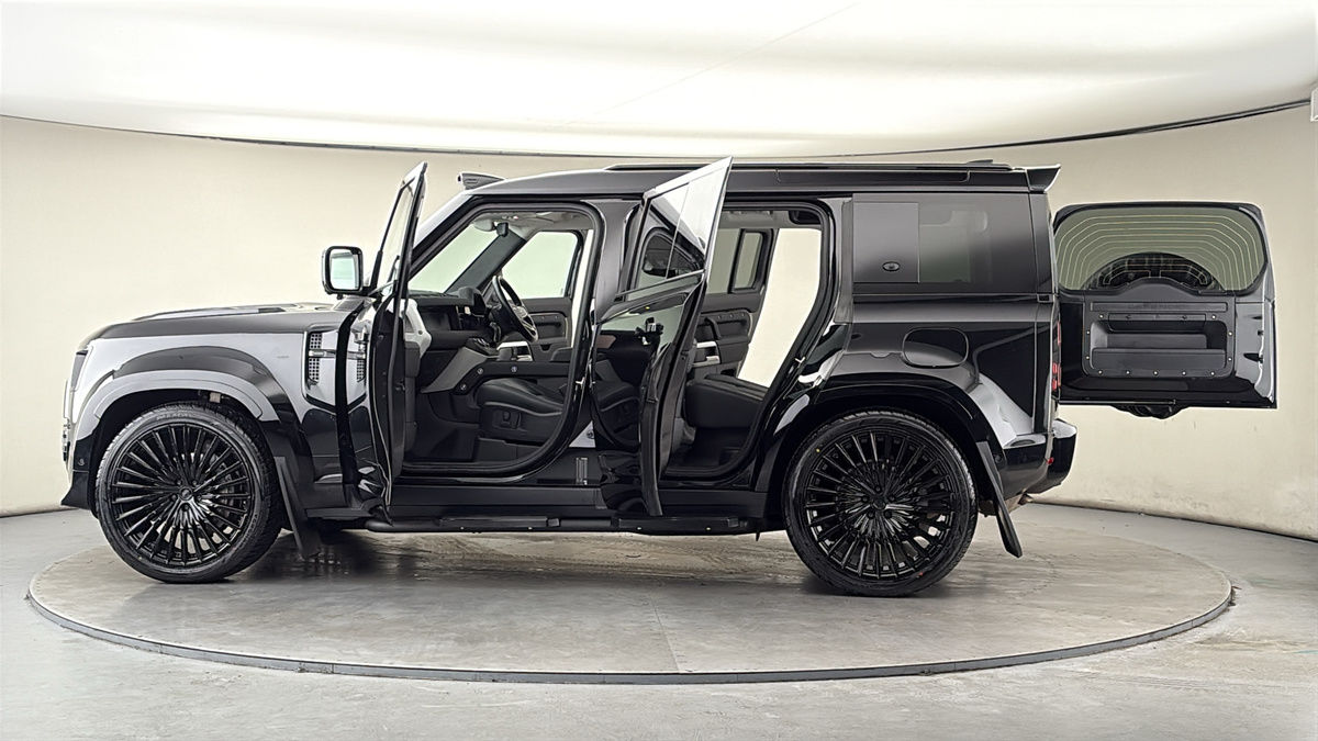 Used Land Rover Defender 2024 for sale - 77953693: Photo 49