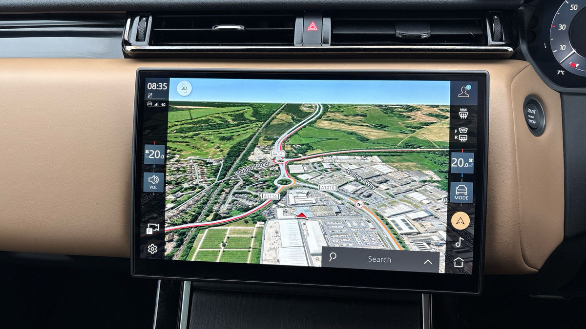 Used Land Rover Range Rover Velar 2024 for sale - 76784683: Photo 17