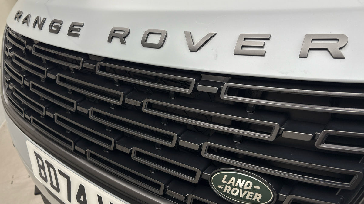 Used Land Rover Range Rover Velar 2024 for sale - 76784683: Photo 24