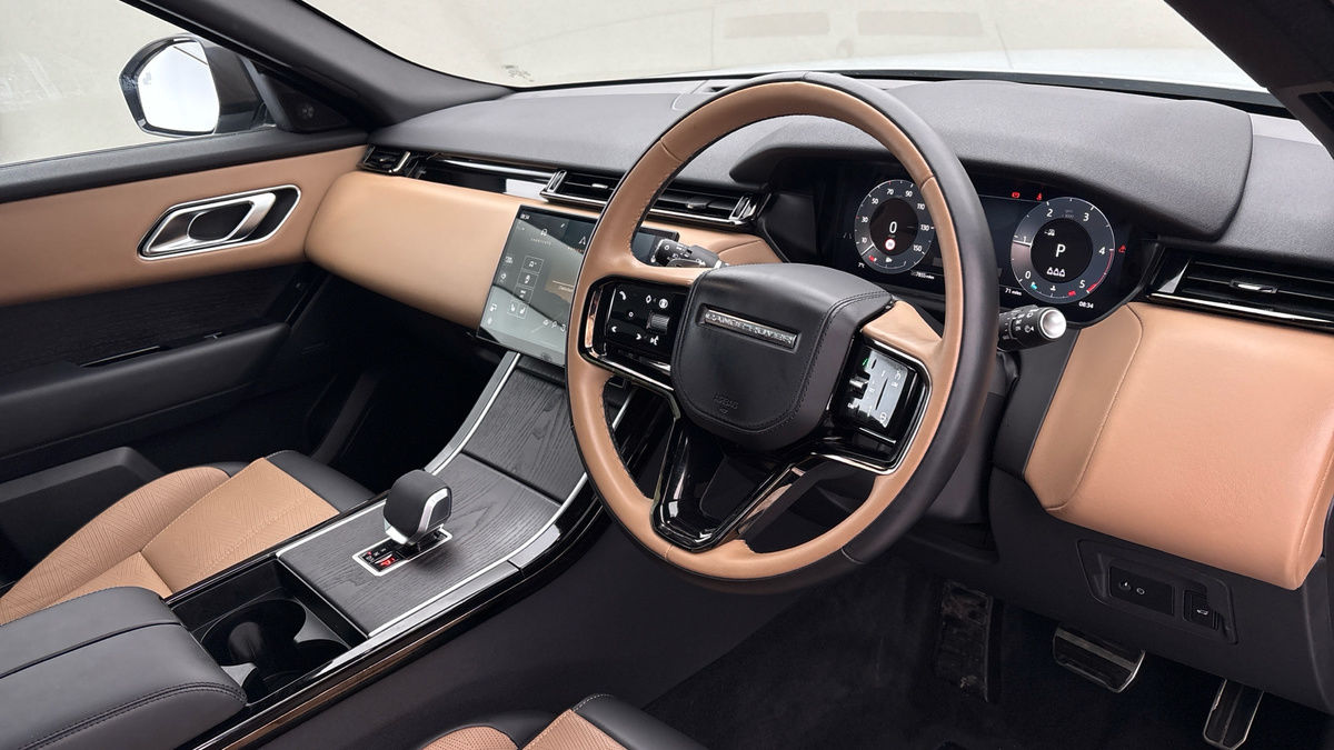 Used Land Rover Range Rover Velar 2024 for sale - 76784683: Photo 5