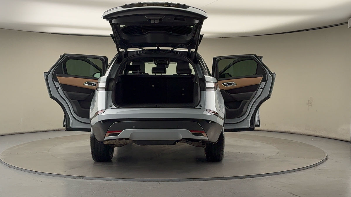 Used Land Rover Range Rover Velar 2024 for sale - 76784683: Photo 60