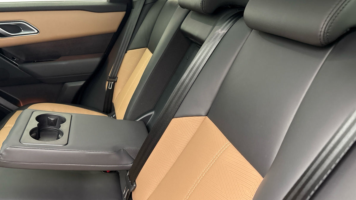 Used Land Rover Range Rover Velar 2024 for sale - 76784683: Photo 9