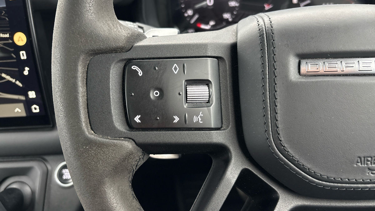 Used Land Rover Defender 2022 for sale - 78004142: Photo 13