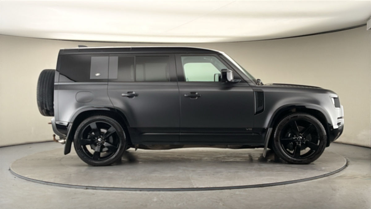 Used Land Rover Defender 2022 for sale - 78004142: Photo 16