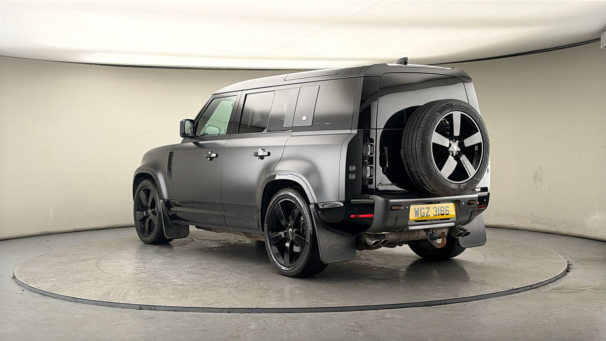 Used Land Rover Defender 2022 for sale - 78004142: Photo 2