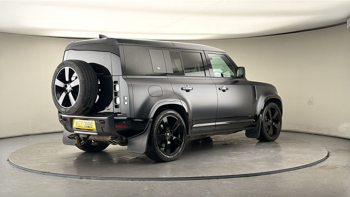 Used Land Rover Defender 2022 for sale - 78004142: Photo 21