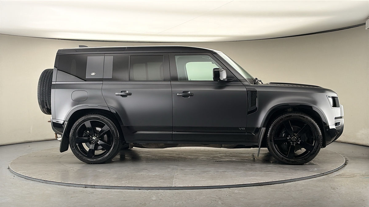 Used Land Rover Defender 2022 for sale - 78004142: Photo 38