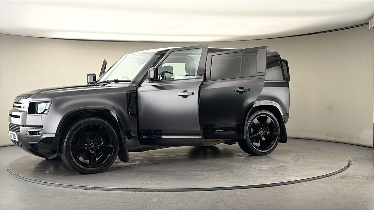 Used Land Rover Defender 2022 for sale - 78004142: Photo 50