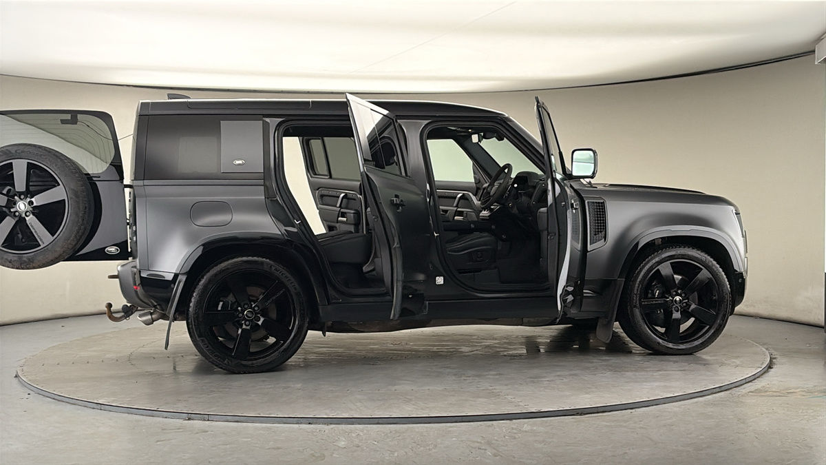 Used Land Rover Defender 2022 for sale - 78004142: Photo 58