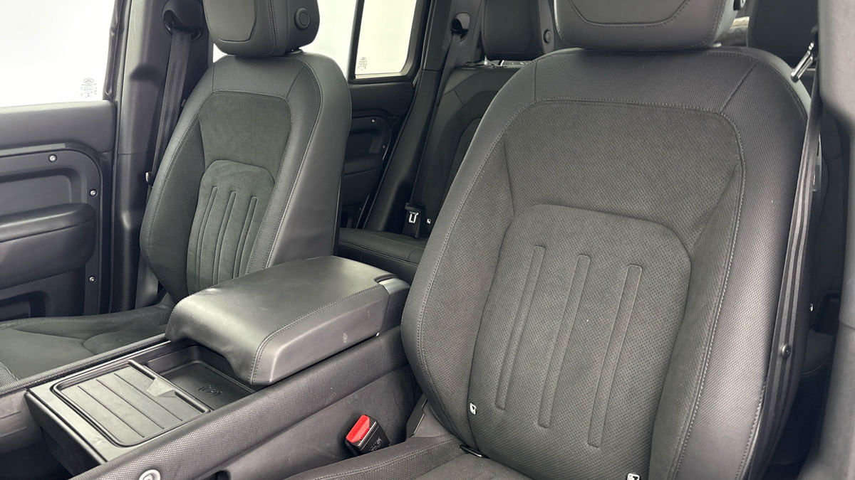Used Land Rover Defender 2022 for sale - 78004142: Photo 7