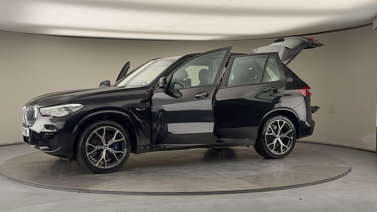 Used BMW X5 2021 for sale - 76821420: Photo 50