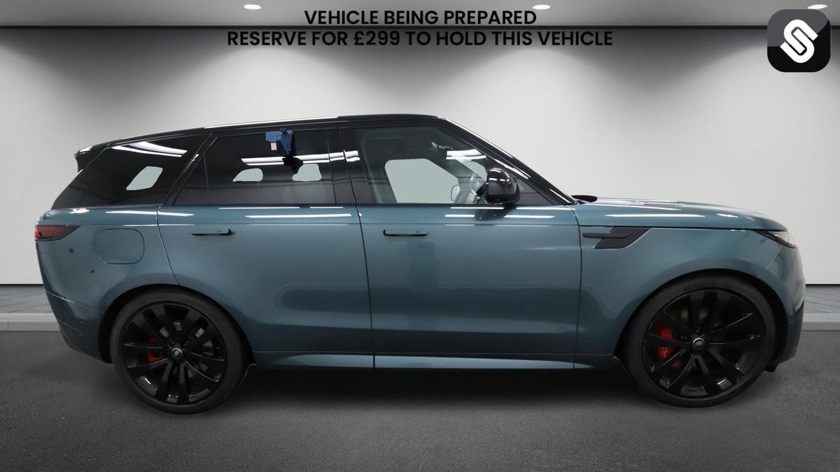 Used Land Rover Range Rover Sport 2024 for sale - 77766102: Photo 5