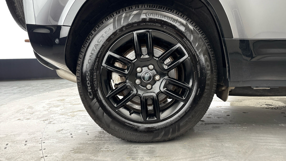 Used Land Rover Defender 110 2023 for sale - 77201058: Photo 10