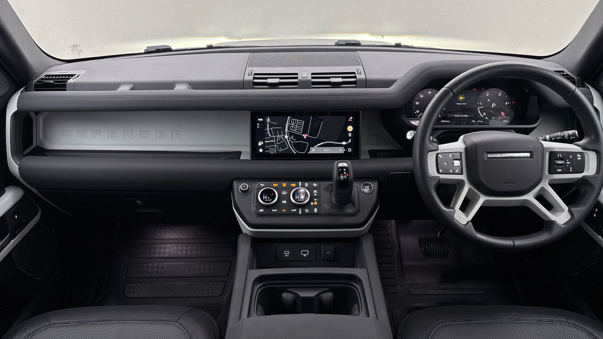 Used Land Rover Defender 110 2023 for sale - 77201058: Photo 12