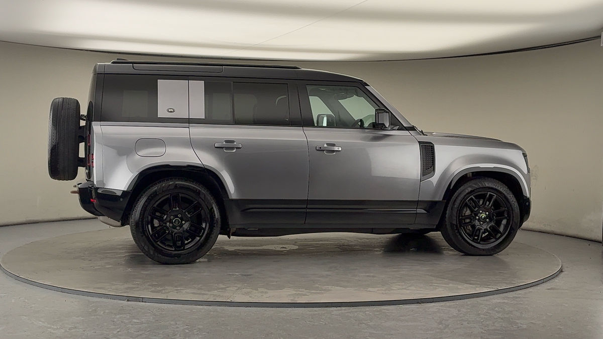 Used Land Rover Defender 110 2023 for sale - 77201058: Photo 38