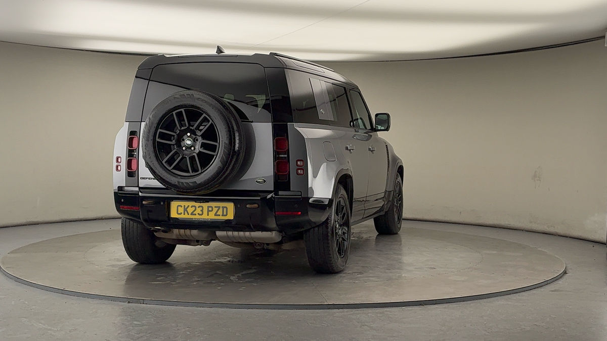 Used Land Rover Defender 110 2023 for sale - 77201058: Photo 41