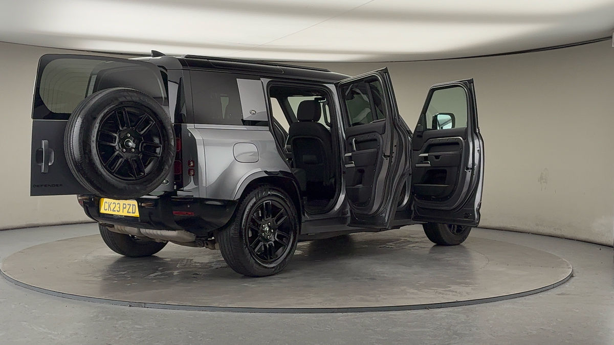 Used Land Rover Defender 110 2023 for sale - 77201058: Photo 59