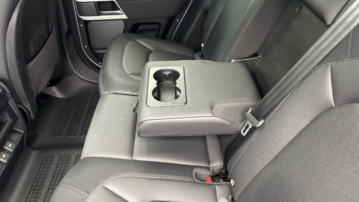 Used Land Rover Defender 110 2023 for sale - 77201058: Photo 9