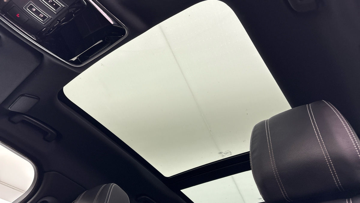 Used Land Rover Range Rover Velar 2022 for sale - 77213254: Photo 6