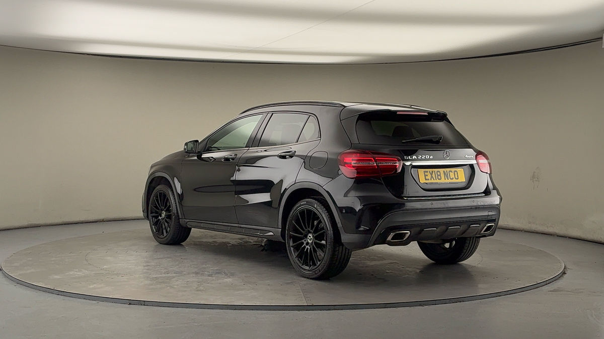 Used Mercedes-Benz GLA 2018 for sale - 77409258: Photo 2