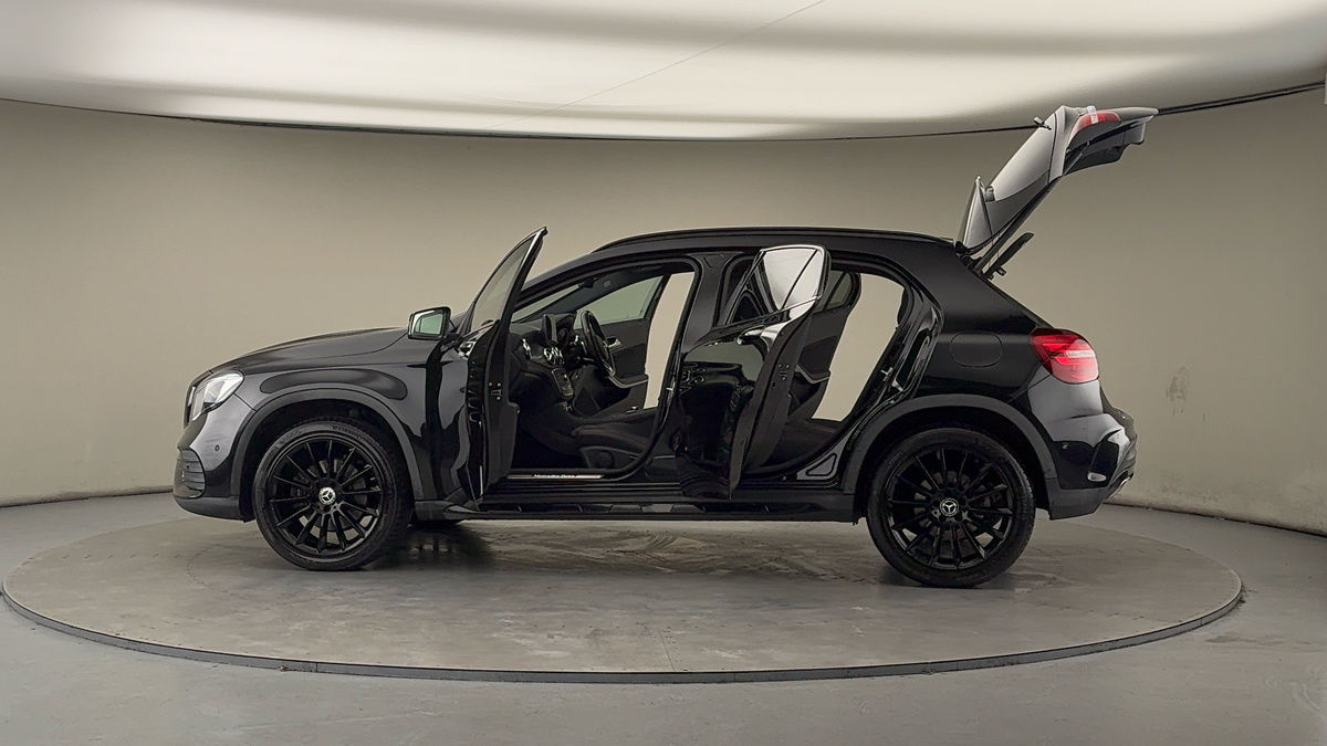 Used Mercedes-Benz GLA 2018 for sale - 77409258: Photo 46