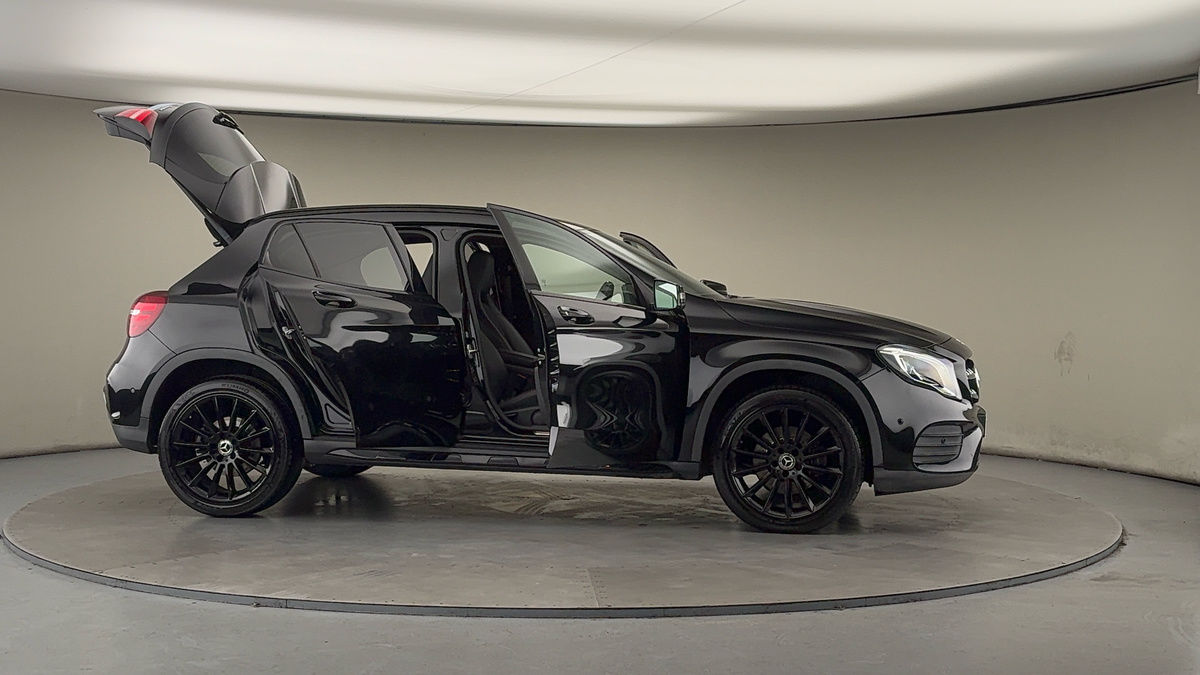 Used Mercedes-Benz GLA 2018 for sale - 77409258: Photo 55