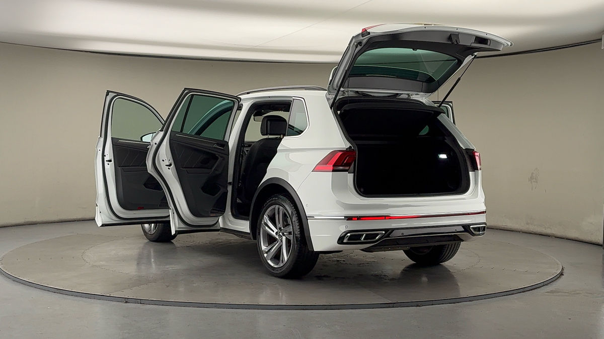 Used Volkswagen Tiguan 2022 for sale - 77622187: Photo 23