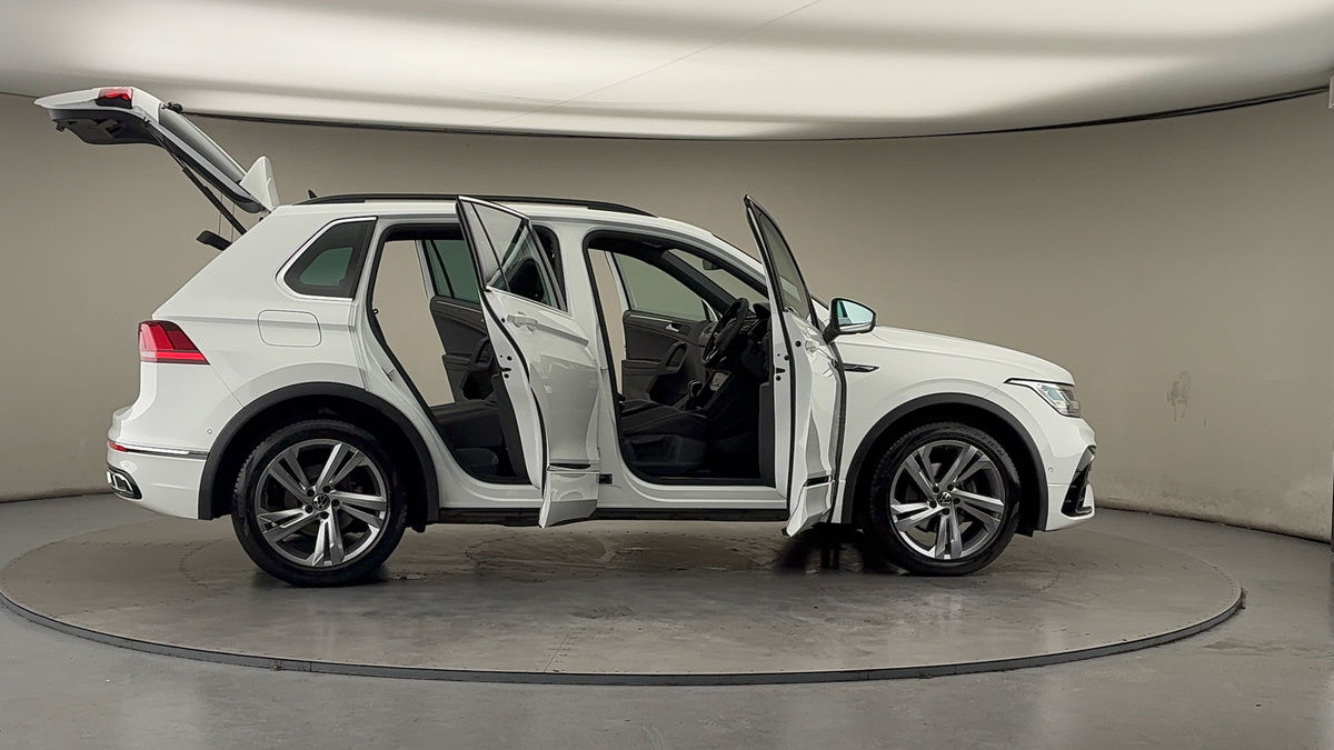 Used Volkswagen Tiguan 2022 for sale - 77622187: Photo 56