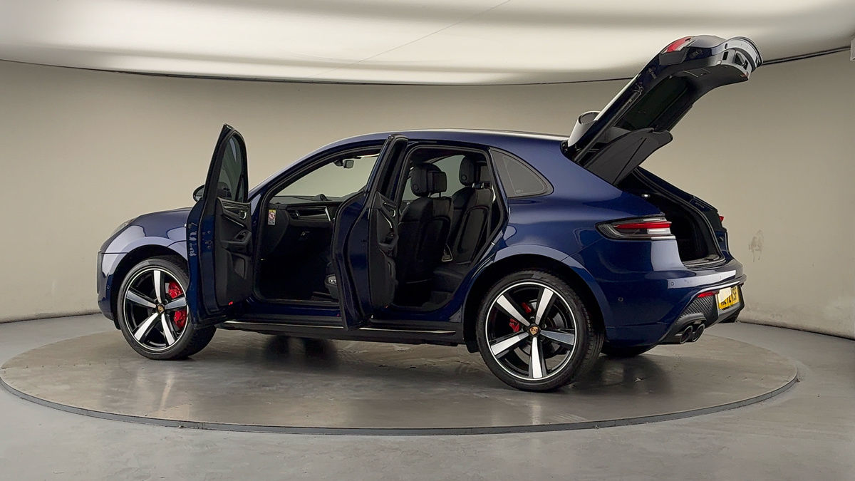 Used Porsche Macan 2022 for sale - 76198001: Photo 48