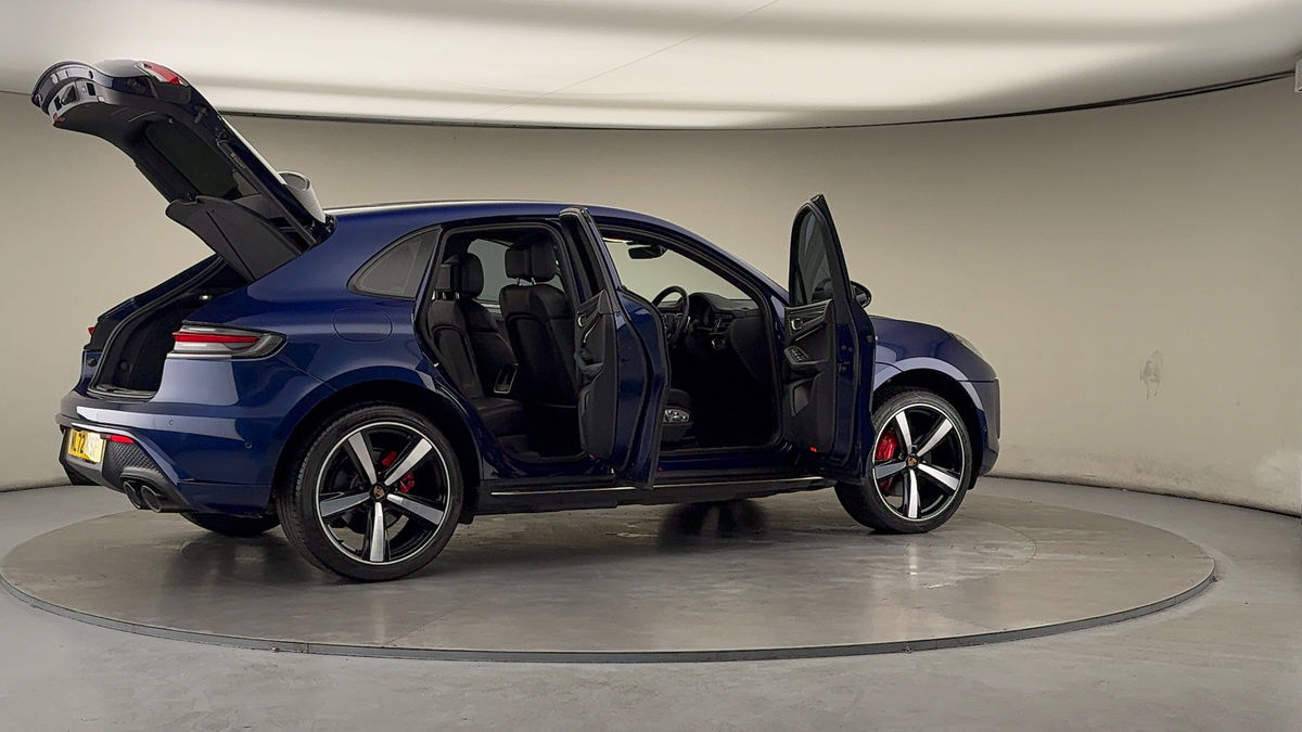 Used Porsche Macan 2022 for sale - 76198001: Photo 60