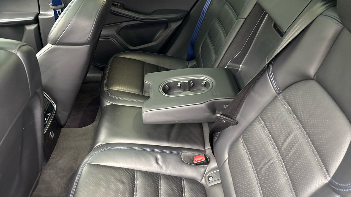 Used Porsche Macan 2022 for sale - 76198001: Photo 9